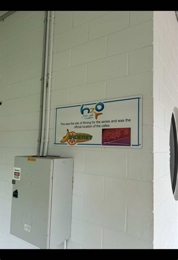 Becoming a Mermaid in Hollywell, Australia