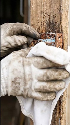 Satisfying Rust Removal: Restoring an Old Door Lock