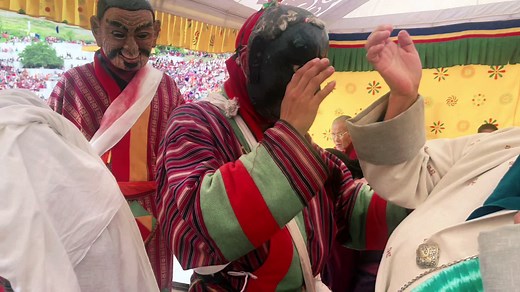 Aum Lhamo (@aum.lhamo)’s videos with original sound - Aum Lhamo