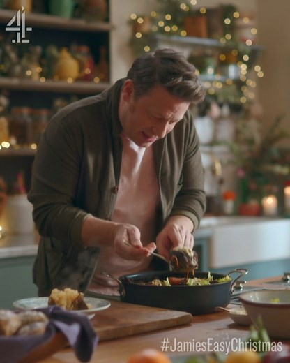 Jamie's Easy Christmas starts TONIGHT Channel 4 8pm... On the menu tonight is an array of delicious festive recipes that will make entertaining easy this Christmas, like these tender beef short ribs 👌 jamieol.com/BeefShortRibs | Jamie Oliver
