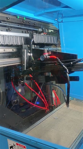 Live: High-Speed Die Casting Machine in Action