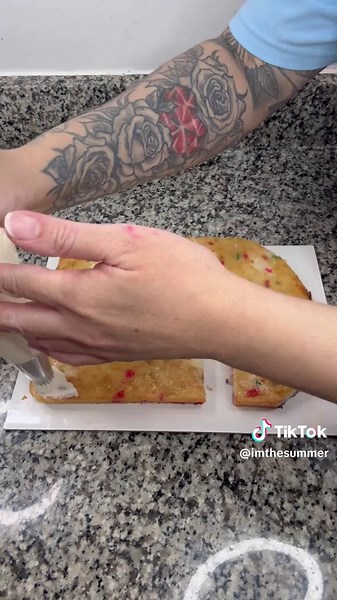 Create a Colorful Funfetti Number Cake Tutorial