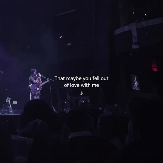 Sara Kays - Traffic Lights Lyrics