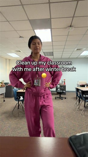 Classroom Clean-Up After Winter Break: Teacher Tips