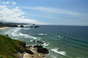 Best Places to Stop when Driving Up the Oregon Coast on a Road Trip