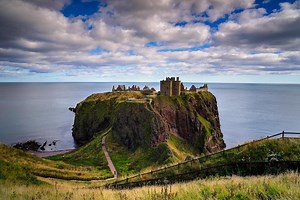 9 of Scotland's best castle ruins