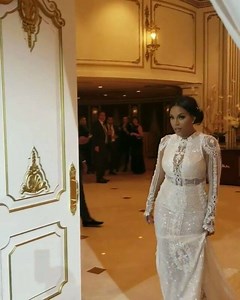 23K views · 285 reactions | How you step into your reception knowing you look so stunning. Bride coming through  Bride @shannwhitehead Groom @t_dub90 Bridal Stylist @vaingloriousbrides Dress @galialahav Headpiece @bridalstylesboutique Planner @elleaudreynewyork Flowers @makiniregaldesigns Hair @sm_haircouture Makeup @missangiemar Sound @pulsesounds Photography @amyanaizphoto Videography @andreysolofilms #BellaNaijaWeddings | BellaNaija Weddings | Facebook