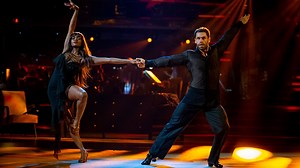 Kelvin and Oti Rumba to Ain't No Sunshine by Bill Withers