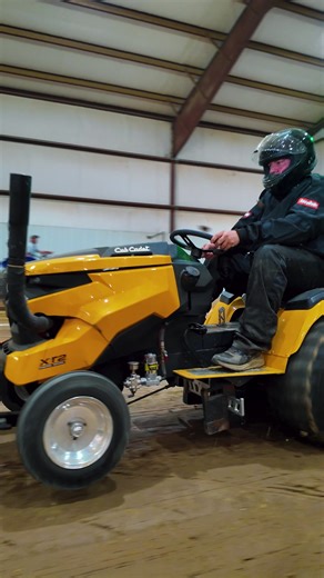 EPIC Cub!! 🔥 #gardentractor #tractorpulling #fblifestyle | Pulling with Garden Tractors