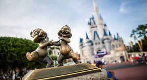 New Disney Dining Plan Option now available "Disney Dining Plan Plus" | Chip and Company