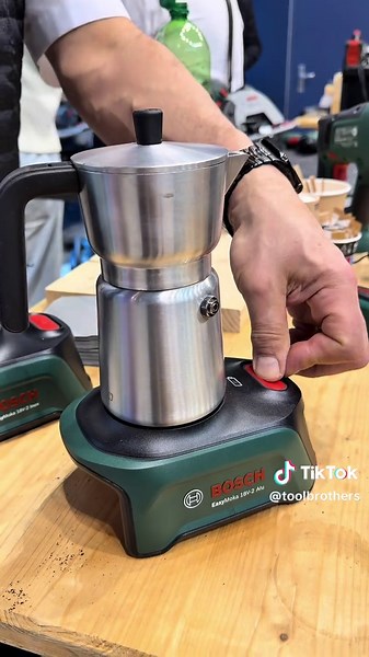 Discover the New BOSCH EasyMoka Cordless Mocca Maker