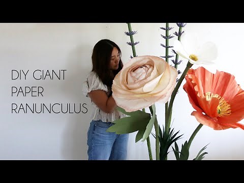 DIY Giant Paper Ranunculus Flower Backdrop (How to make paper flowers)