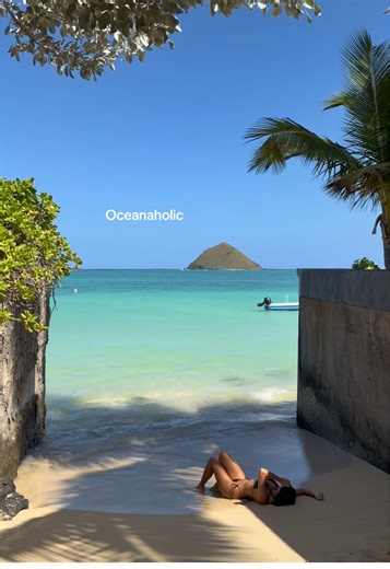 Tanning in Hawaii: Embracing the Oceanaholic Lifestyle