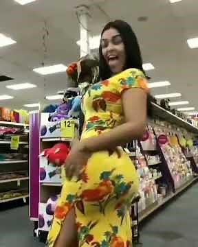 Girl strip herself naked and masturbates