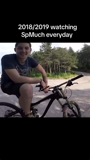 Credit @arebate4 #enduro #cube #stereo #foryou #bike #mtb #fyp