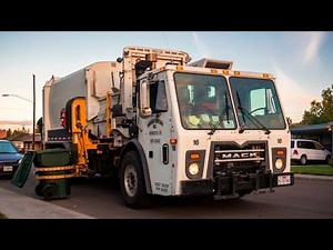 Mack LEU - Labrie Automizer Garbage Truck