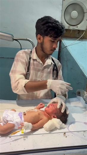 putting ogtu on newborn baby😭😭 #youtubeshorts #nursing #medical #newbornbaby #cutebaby #childbirth