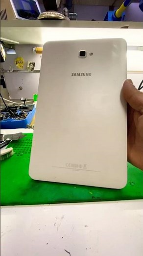 Remove Back Cover Samsung Galaxy Tab A #samsung #smartphone #mobile #tech #phonerepair #reels