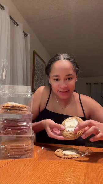 Are $100 Gourmet Cookies Really Worth It? My Honest Taste Test