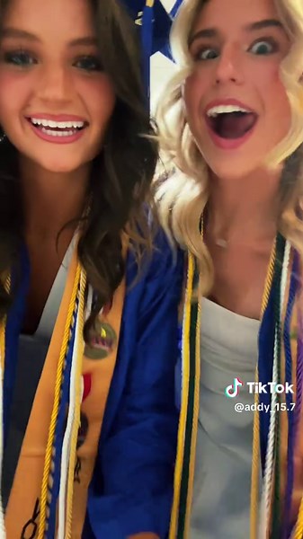 goodbye high school 🎓@annaka ❤️‍🔥 #graduation #graduate #highschool