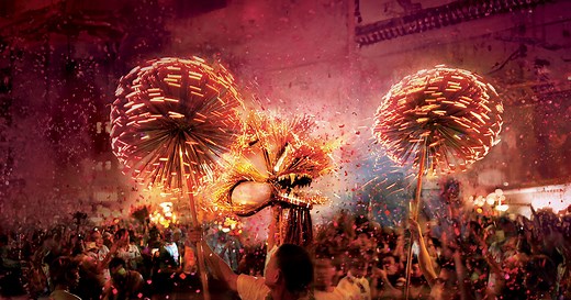 Tai Hang Fire Dragon Dance | Hong Kong Tourism Board