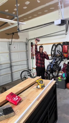 🔧✨ Discover the secret to flawless cuts with the EZARC Countersink Drill Bit! 🚀 Whether you're a DIY lover or a pro, this tool is your ticket to perfect finishes and clean countersinks every time. No more splinters or uneven surfaces—just smooth results to be proud of! 🌟🔩 🔑 Features: - High-speed steel for extra durability - Precision-ground edges for clean cuts - Adjustable depth for all your needs - Compatible with various drills Join our creative community and share your masterpieces wit