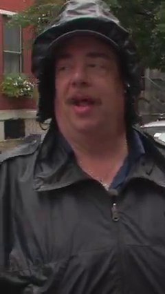 Garfield moves slowly on a rainy day! | Parking Wars