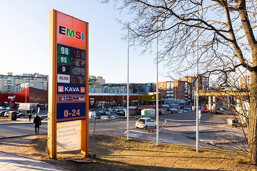 „Emsi“ – vieno milijono eurų bauda