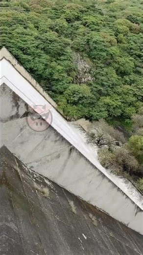 presa de almacenamiento #presa #construccion #tarimoro #mexico #agua