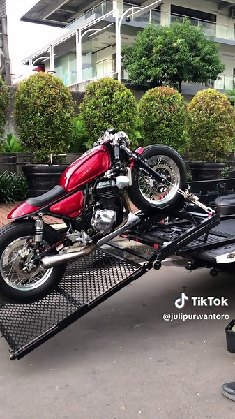 Kawasaki Ninja 250: The Ultimate Cafe Racer Experience