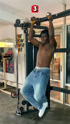 The normal pull ups #exercise #oldschool #reels #shorts #viralshorts #trendingshorts