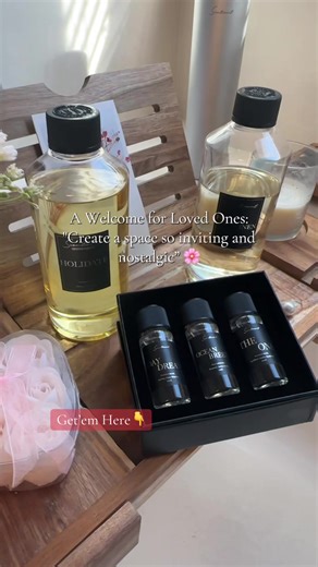 Apple Cinnamon Diffuser Oil by Sentiment fills your room with instant comfort! You get that crisp, juicy apple note right away then the cinnamon spice wraps around it like a warm hug with just the right hint of cozy spice at the base! #diffuserscents @Scentiment #homefragrance #diffuser