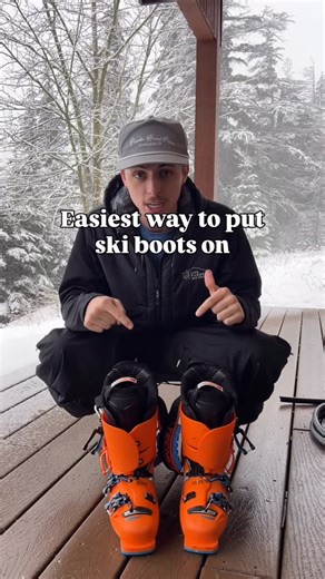 Buncha jeddys on Instagram: "Working in a ski shop I see a surprising number of people that struggle getting in and out of boots so I thought it might be useful to share some tricks I use to make it easy #skiing"