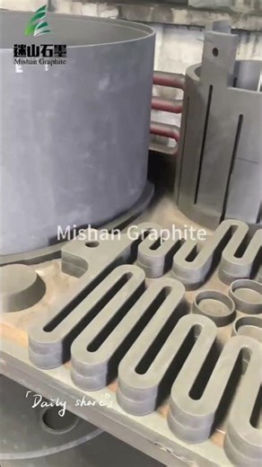 Graphite heater for vacuum furnace oven
