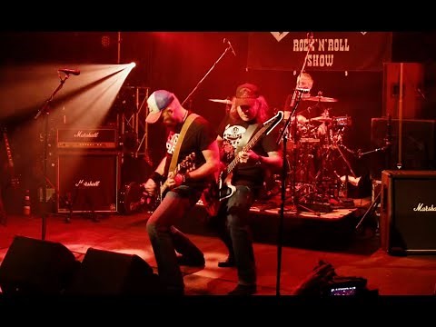 ROCKENBOLLE - ROCKBITCH - Live at Knust (Official Live Video)