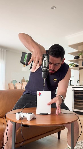 Unboxing the GS5 (fake PS5)