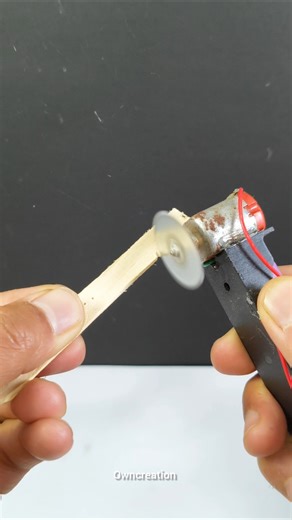 Homemade Mini Cutting Machine Using Waste