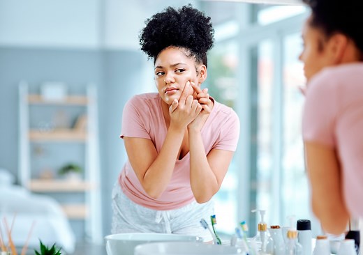 Pimple popping: Why only a dermatologist should do it