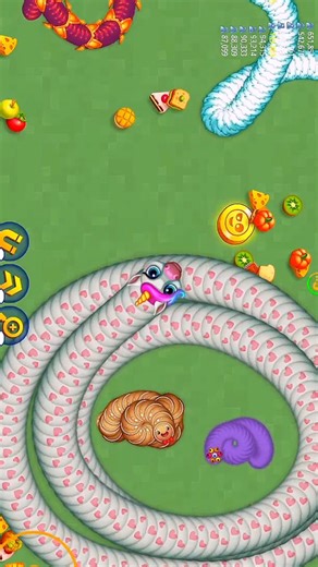 From gero to giant worm! 👿🐉💯 #snakezone #wormszone #shortsfeed #foryou #shortvideo