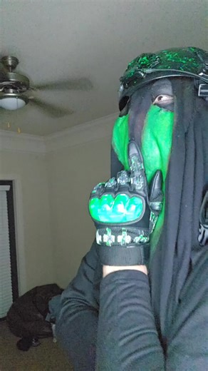 hmm. thats a problem #MASKTOKER #BOOKTOK #MASKTOK #COSPLAY #TTTK