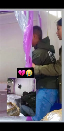 10K views · 300 reactions | Nona dengar ini suara ko sonde ��� | Mersi Nabut | Facebook