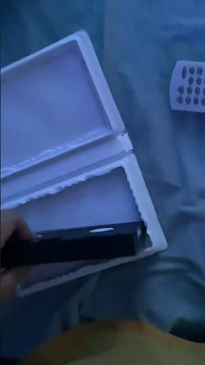 Maxwell Watches The THX Broadway VHS Logo