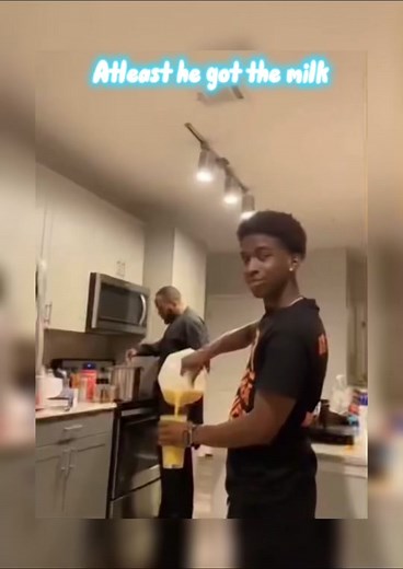 Fuc-Yu (@fuc.yu_)’s videos with original sound - Fuc-Yu