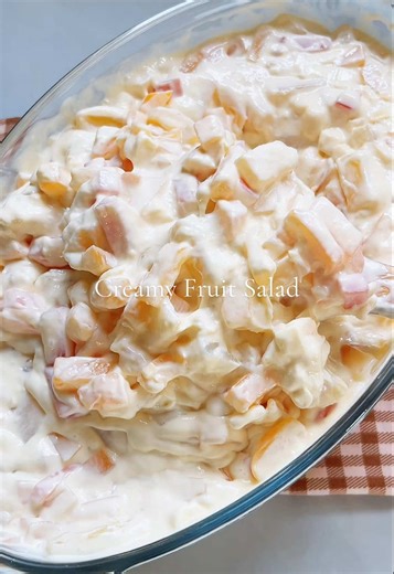 Creamy Fruit Salad Recipe with Cheese and Cream
