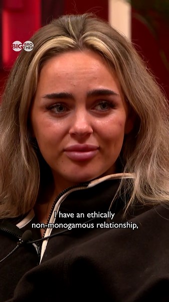 Big Brother UK: Twinks Opens Up to Catrin About Her Relationship
