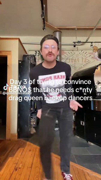 BBNO$ and the Drag Queen Dance Challenge