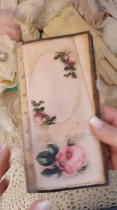 15K views · 305 reactions | Don’t overthink it! Printable’s are the easiest way to create a mini journal! And you don’t need a bunch of tools…. Type kit below to shop this printable and make your crafting time easy and joyful  #printables #scrapbooking #papercrafting #PaperCraftingFun #community #junkjournaling | Crafty DIYer | Facebook