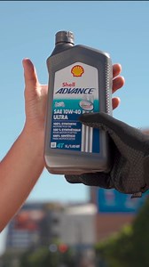 🛢️ ¿Sabías que el aceite de motor es como un escudo invisible? Con Shell Advance, tu motor recibe una limpieza profunda y protección total desde el primer kilómetro. 🧼 Elimina residuos 💪 Previene el desgaste 🚗 Aumenta la eficiencia del combustible #ShellLubricantes #MotorCare #ShellPerformance | Shell Lubricantes Guatemala
