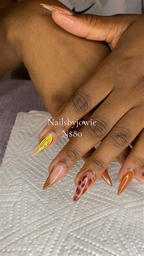 Nailsbyjowie set N$80 #windhoeknamibia🇳🇦 #nails