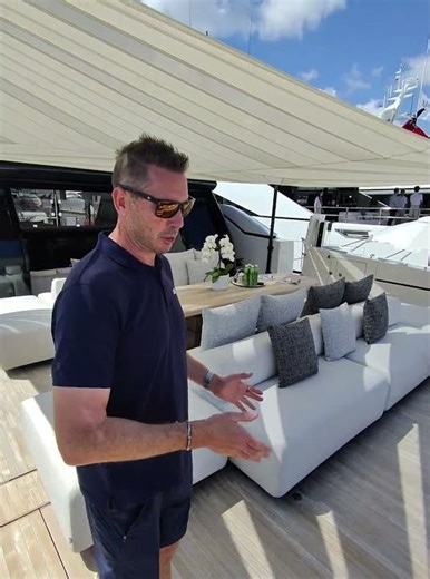 Sanlorenzo SP110 Superyacht – Aft Deck & Tender Garage (Palm Beach Show) | YachtBuying101.com